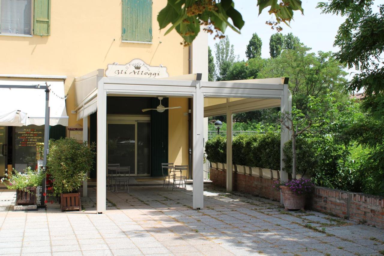 Gli Alloggi De Il Piccolo Borgo 卡斯特·马焦雷 外观 照片